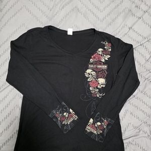 Harley-Davidson Black Long Sleeve Shirt with Red and Cream Graphics